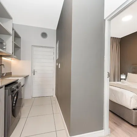Easy Stay - The Median Rosebank Johannesburg Exterior photo